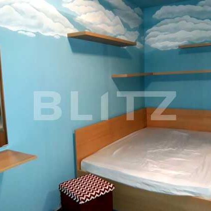 Apartament 3 camere, 60 mp, decomandat, parcare zona Mercur - Photo 1