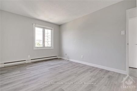 For Lease - 158C MCARTHUR Avenue Unit# 302, Vanier and Kingsview Park, Ontario - Photo 5