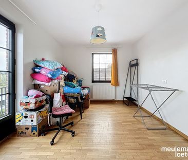 Lichtrijk appartement met ruime woonvolumes - Foto 4