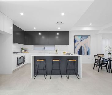 PRESTIGIOUS HOME WITH BONUS ATTACHED GRANNY FLAT - Photo 2