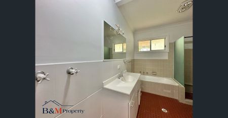 Two beds in a big Farm with amazing views from every area - Photo 5