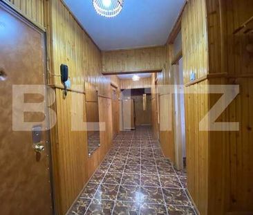 EXCLUSIVITATE! Apartament 3 camere decomandat, 70mp, 2 bai, zona strazii Aurel Vlaicu - Photo 2