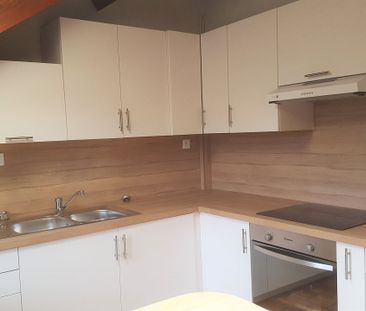 Location Appartement 3 pièces 71m² - Photo 2