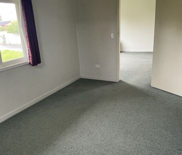 For Rent – Spacious 3-Bedroom, 2-Bathroom Home in Masterton - Photo 3