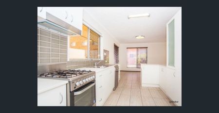 Walk to the River – Low-Maintenance Living in Central Tweed Heads - Photo 4