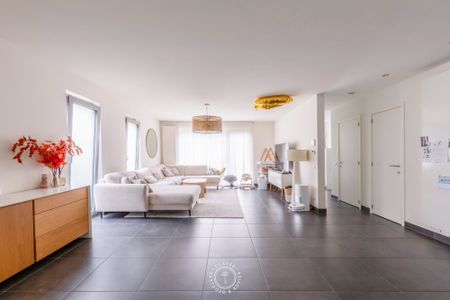 Verzorgd duplex appartement in residentie Hof ter Breien - Photo 3
