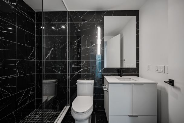 For Lease - 327 King Street Unit# 2707, Toronto, Ontario - Photo 1