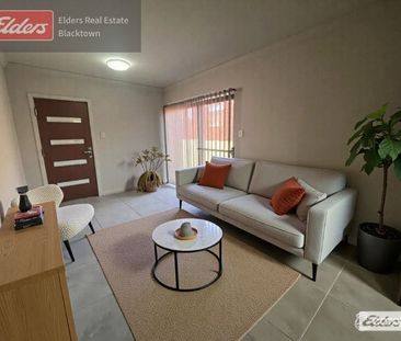Beautiful, modern 2-bed flat - Photo 1