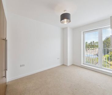 4 bedroom terraced house to rent - Photo 5