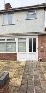 3 bedroom terraced house to rent - Photo 3