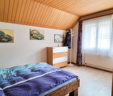Grosse 5½ bis 6 Zi. Dachwohnung - ländliche Lage - grosse Terrasse - Photo 4