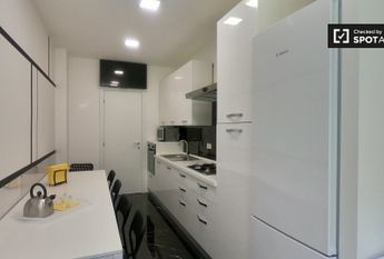 milan, Lombardy 20127