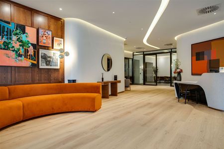 Three bedroom apartment @ Opus, 6 Hanover Quay, Grand Canal Dk, Dublin 2 - Photo 4