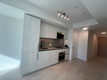 For Lease - 35 Parliament Street Unit# 723, Toronto, Ontario - Photo 4