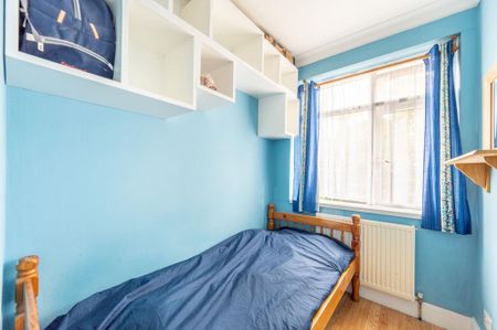 3 bedroom terraced house to rent - Photo 4