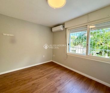 Apartamento com 2 quartos e 70m² para alugar em Petrópolis, Porto A... - Photo 2