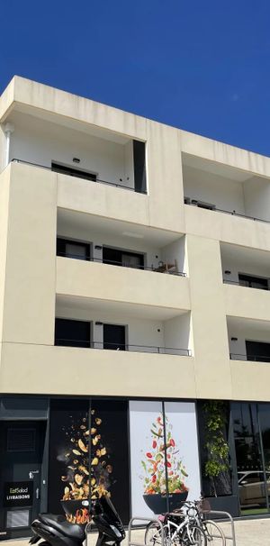 PESSAC - T3 DE 64.80M² AVEC BALCON - Photo 1