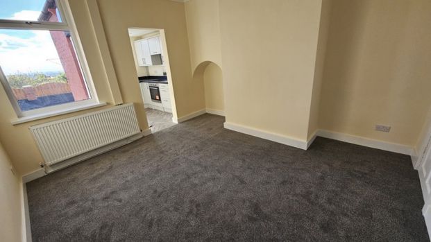 2 bed Terraced - To Let - Photo 1