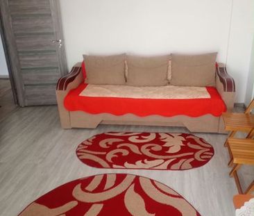 Inchiriez apartament 2 camere decomandat zona Galata Iasi - Photo 2