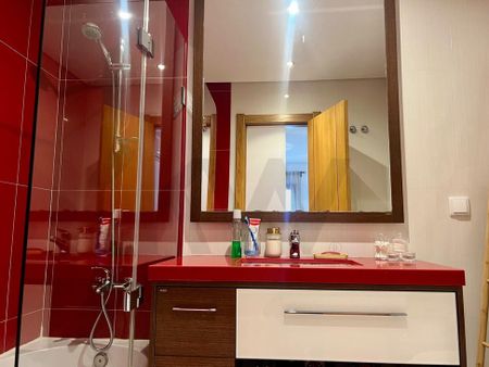 ODIVELAS, Lisbon - Photo 5