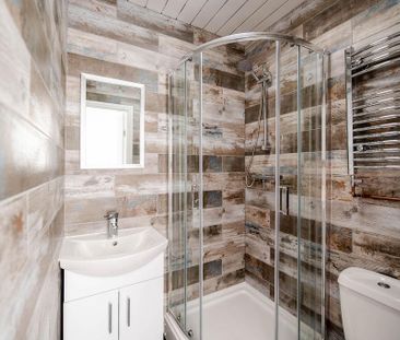 5 bedroom house of multiple occupation to rent - Photo 2