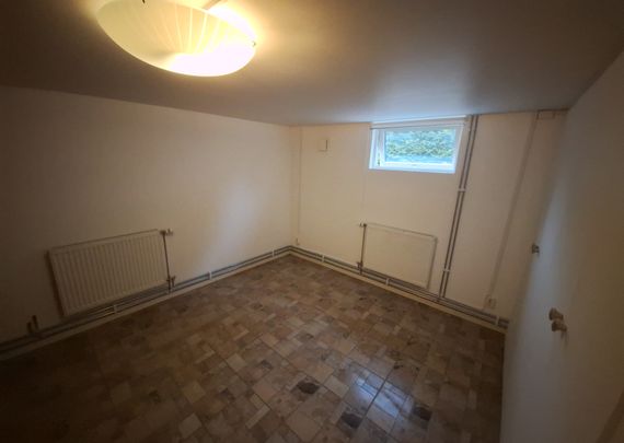 Ängsvägen, Jonsered - Photo 1