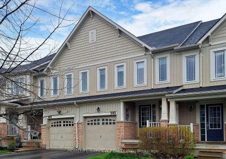 Condo Townhouse For Lease | N9255432 - Photo 2