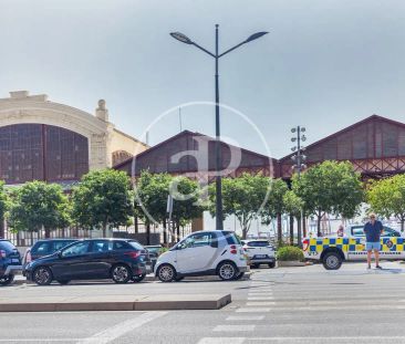 Valencia - Photo 4