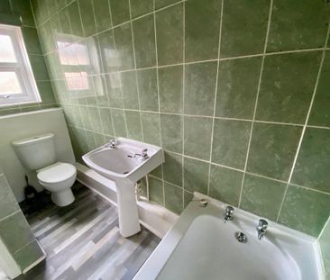 3 bed terraced house to rent in SR8 - Photo 5