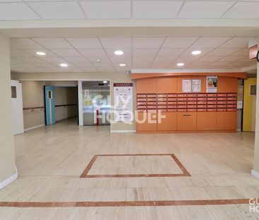 Appartement Saint Michel Sur Orge 1 pièce(s) 40 m2, balcon, cave et... - Photo 3