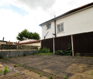 Studio to rent - Photo 6