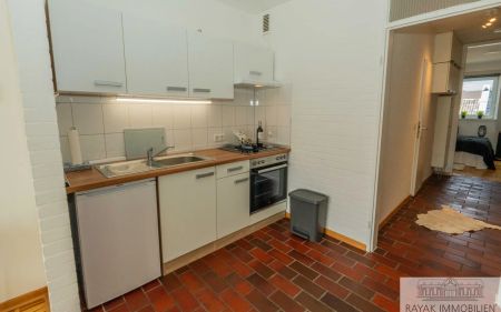 Stylisch Wohnen: Vollmöblierte 2-Zimmer-Wohnung mit Balkon - Photo 3