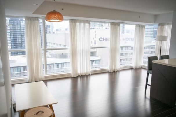 For Lease - 386 Yonge Street Unit# 2310, Toronto, Ontario - Photo 1