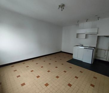 Location Appartement 1 pièce 23m² - Photo 2