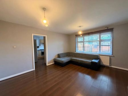 Room in a Shared House, Kingdon House, E14 - Photo 3