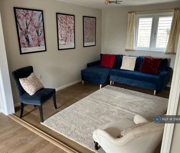 3 bedroom semi-detached house to rent - Photo 2