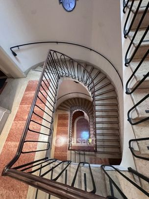 Appartamento in Affitto in Via del Monte a Bologna - Foto 1