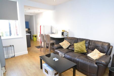 33 Station Street - Brand New Flat & Bills included Loughborough - Photo 2