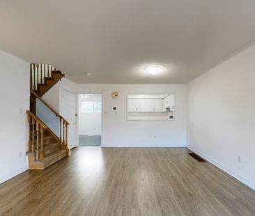 For Lease - 108 Sunway Square, Markham, Ontario - Photo 5