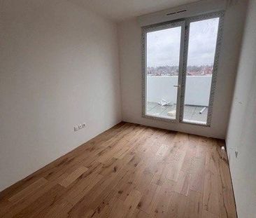 BEAU T4 DUPLEX AVEC BALCON ET TERRASSE. PARKING - Photo 3