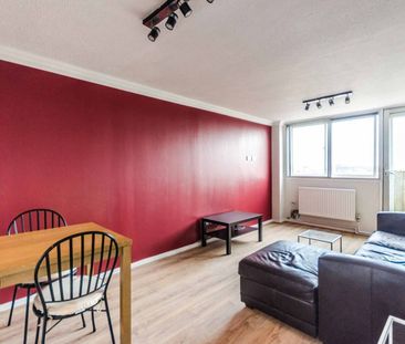 1 Bed Penthouse, Vesage Court, EC1N - Photo 1