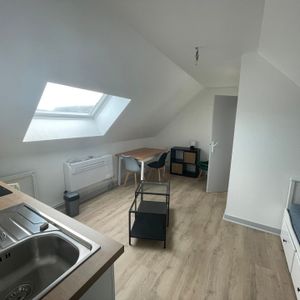 Appartement - 1 pièce - 11,70 m² - Laval - Photo 3