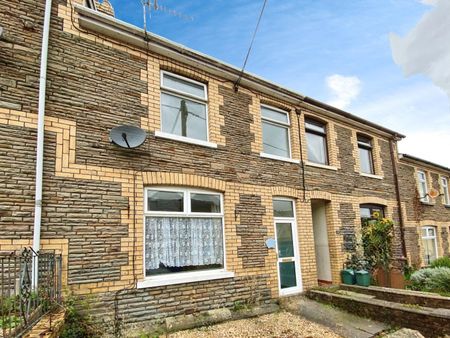 Garden Street, Llanbradach, Caerphilly - Photo 2