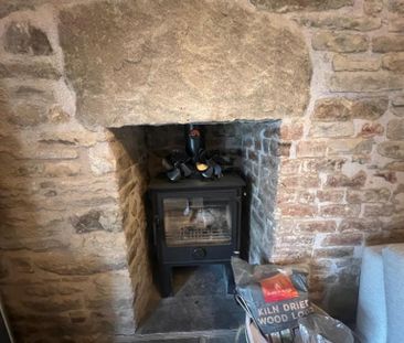 2 Bedroom Apartment To Let - Photo 1