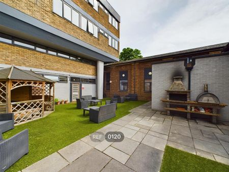 1 bedroom property to rent - Photo 3