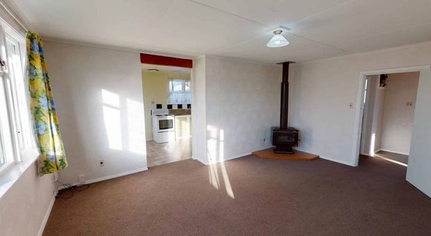 Awapuni - 3 Bedrooms - Photo 1