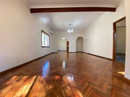 10 Cambridge Avenue, 2200, Bankstown Nsw - Photo 4