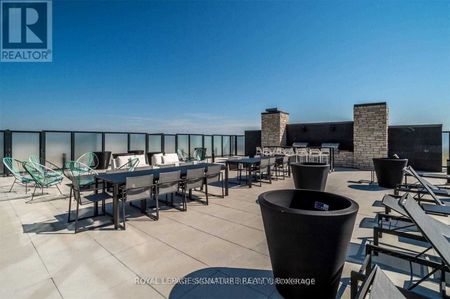 Carlaw Lofts 1190 - Photo 3