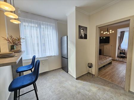Kiadó lakás - Budapest VII. kerület - Photo 2