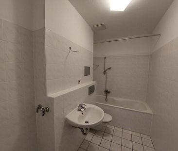 Altbauwohnung / Balkon / Helle Wohnung - Foto 2